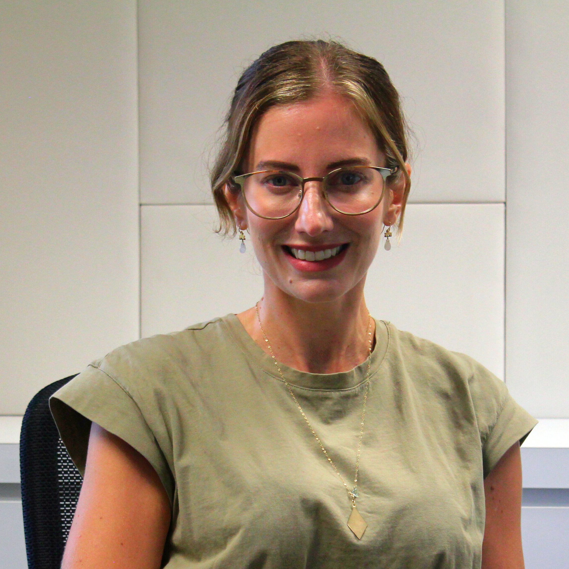 Nina Powell profile pic